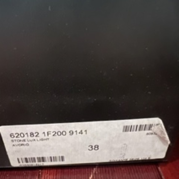 Saint Laurent 76 Boots in Beige Leather - Picture 4 of 5